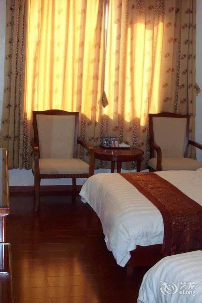 Heng Fu Lai Hotel Foshan Exteriör bild